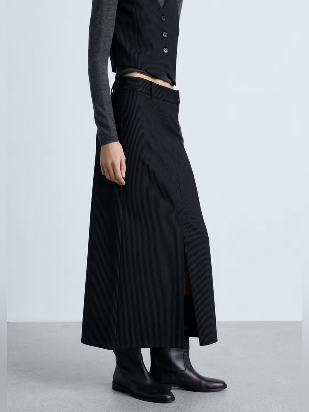 New Mango MNG Pinstripe Suit Midi Skirt in Black Size Medium $49.99